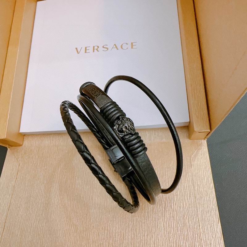 Versace bracelet 04lyx58